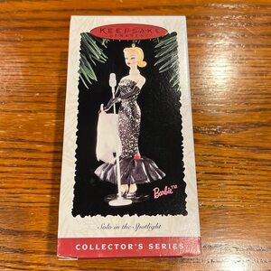 NWT Vintage 1995 Hallmark Barbie “Solo in the Spotlight”‎ Ornament